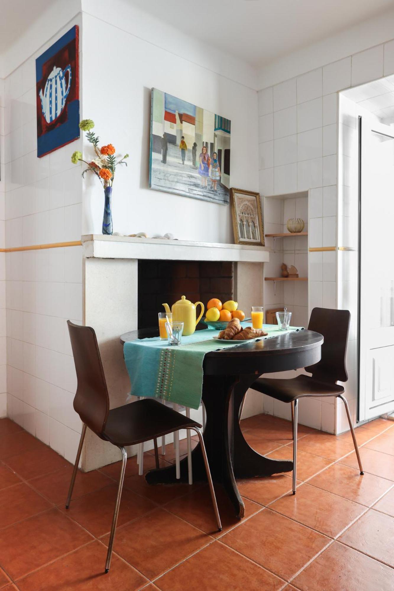 City Center Apt In Lively Bairro Alto! Лиссабон Экстерьер фото
